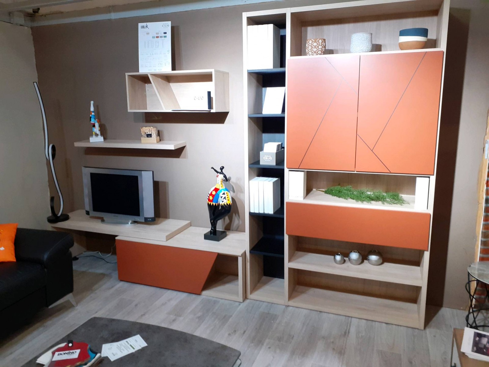 Composition d'éléments