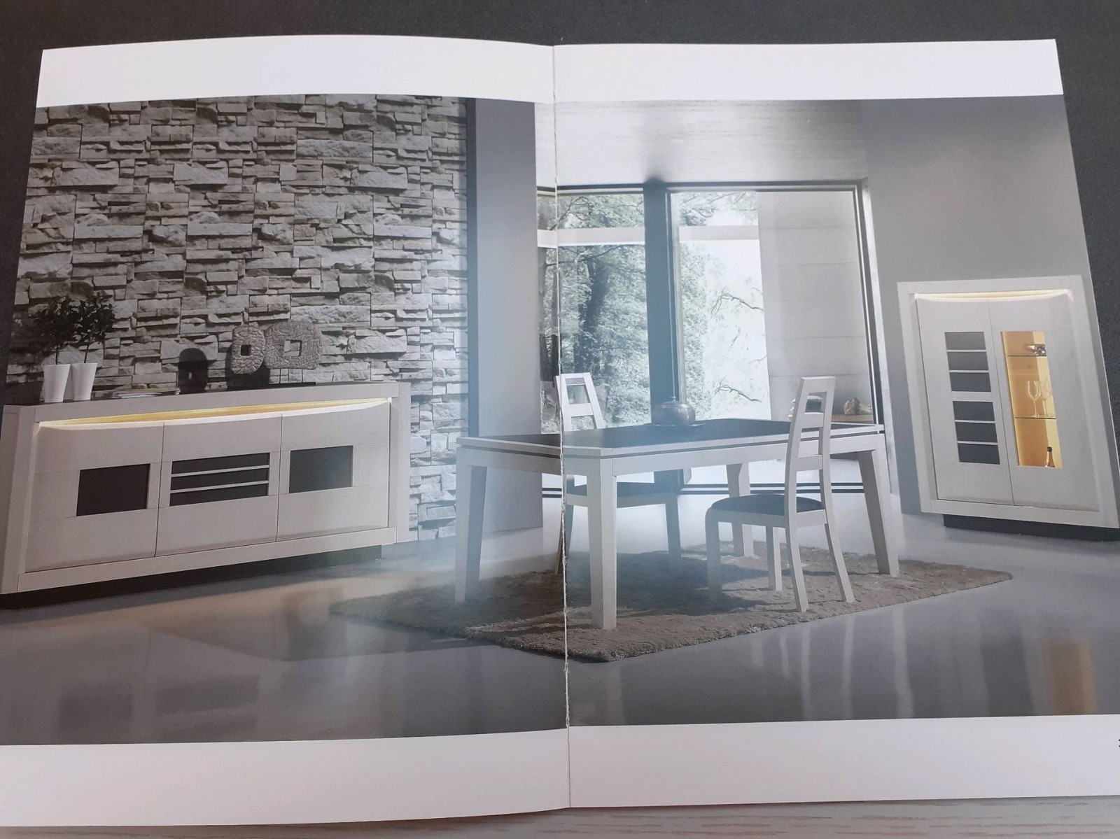 Salle à manger Cuers à proximité du Luc en Provence