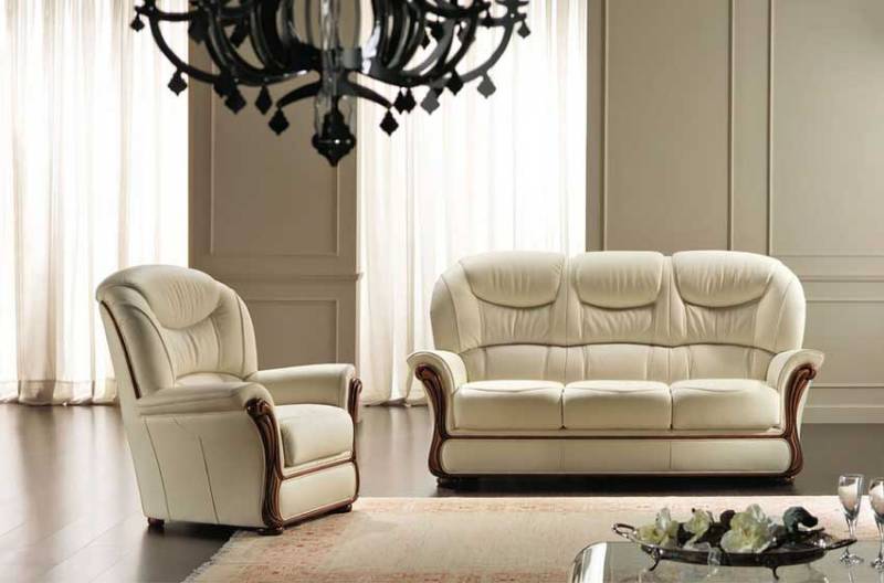 Canapé 3 places + fauteuil Laura au Luc en Provence